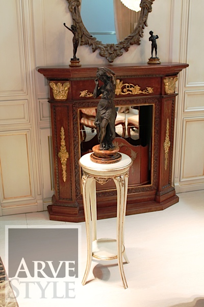 Tavolino porta lampada Baroque
