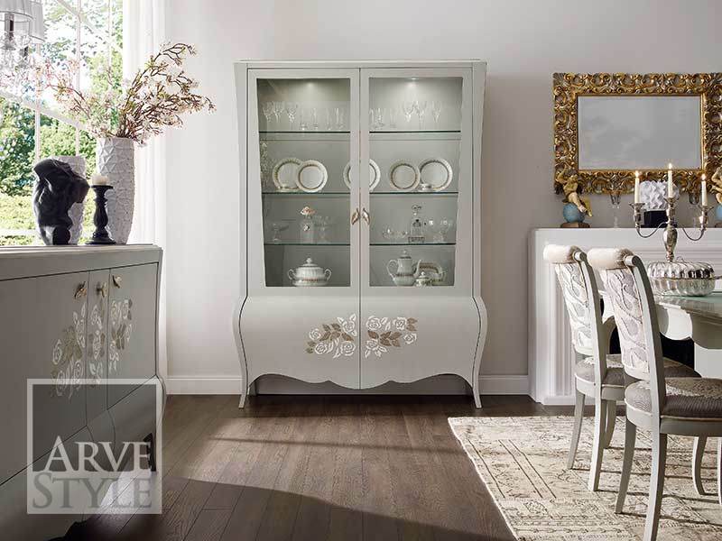 Credenza New Romantic