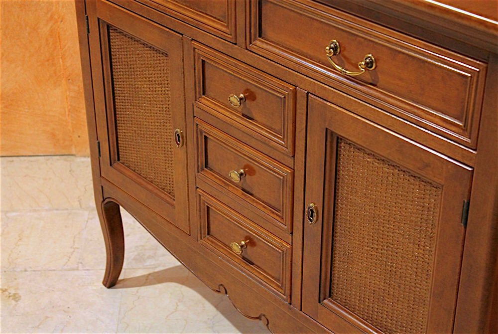 Credenza